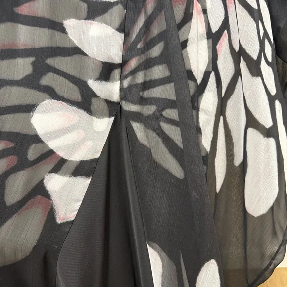 Halston Heritage Black and White Sheer Sleeve Dress - Picture 6 of 6